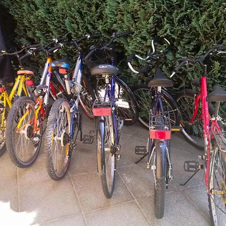 Hajnal By Interhome بيت للعطل *