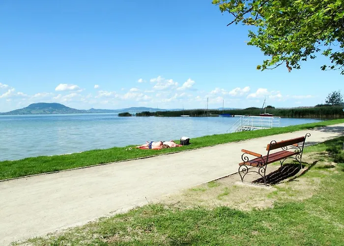 Hajnal By Interhome *